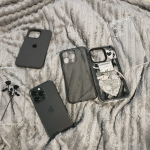 苹果13手机壳高级好看(石墨色真的太高级了！！)-喵神素材库