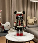 3模型手办积木熊bearbrick(安娜苏)-喵神素材库
