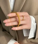 2由来珠宝黄金古法手镯戒指手(金线绕圈新经典极简设计新时尚)-喵神素材库