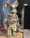 手办潮玩模型暴力熊(这个手办好有正义感的感觉呀～阳光撒下来折射出来的光芒 好耀眼～)-喵神素材库