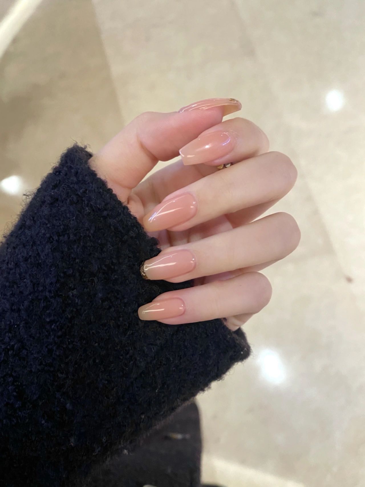 美甲手日常(有没有和我一样！巨爱裸色甲)-喵神素材库