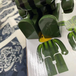 3潮玩摆件玩具模型手办积木熊bearbrick(夏天到了)-喵神素材库